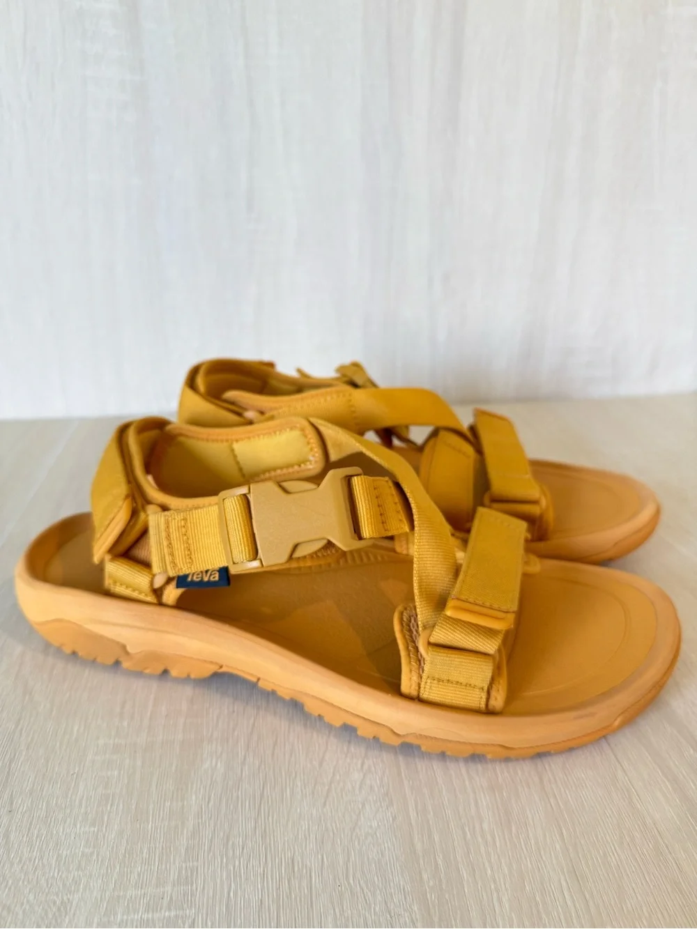 Teva Hurricane Drift Mustard Sport Sandals Men’s US 13 Adjustable Outdoor